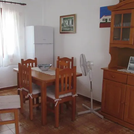 En Sa Roca 에스 메르카달